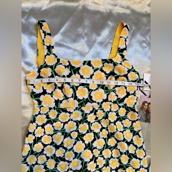 COPY - Diane Von Furstenberg Floral Mini Shift Dress Size 2 - Picture 11 of 11